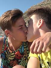 BelAmi: Summer Beach - John Leto and Tom Houston