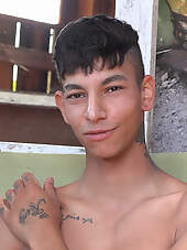 Freshmen: INTERVIEW & SOLO: Miguel Rivas