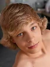 Tim Moffie Photoshoot