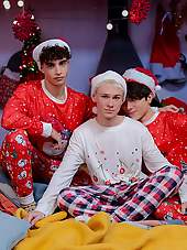 Staxus: Threesome for Christmas - Jack Angeli, Jimeno and Nico Gerolf