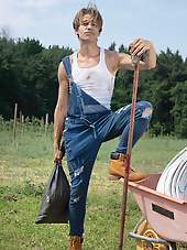 Falcon Studios: Plow and Seed - Angel Elias and Leo Louis