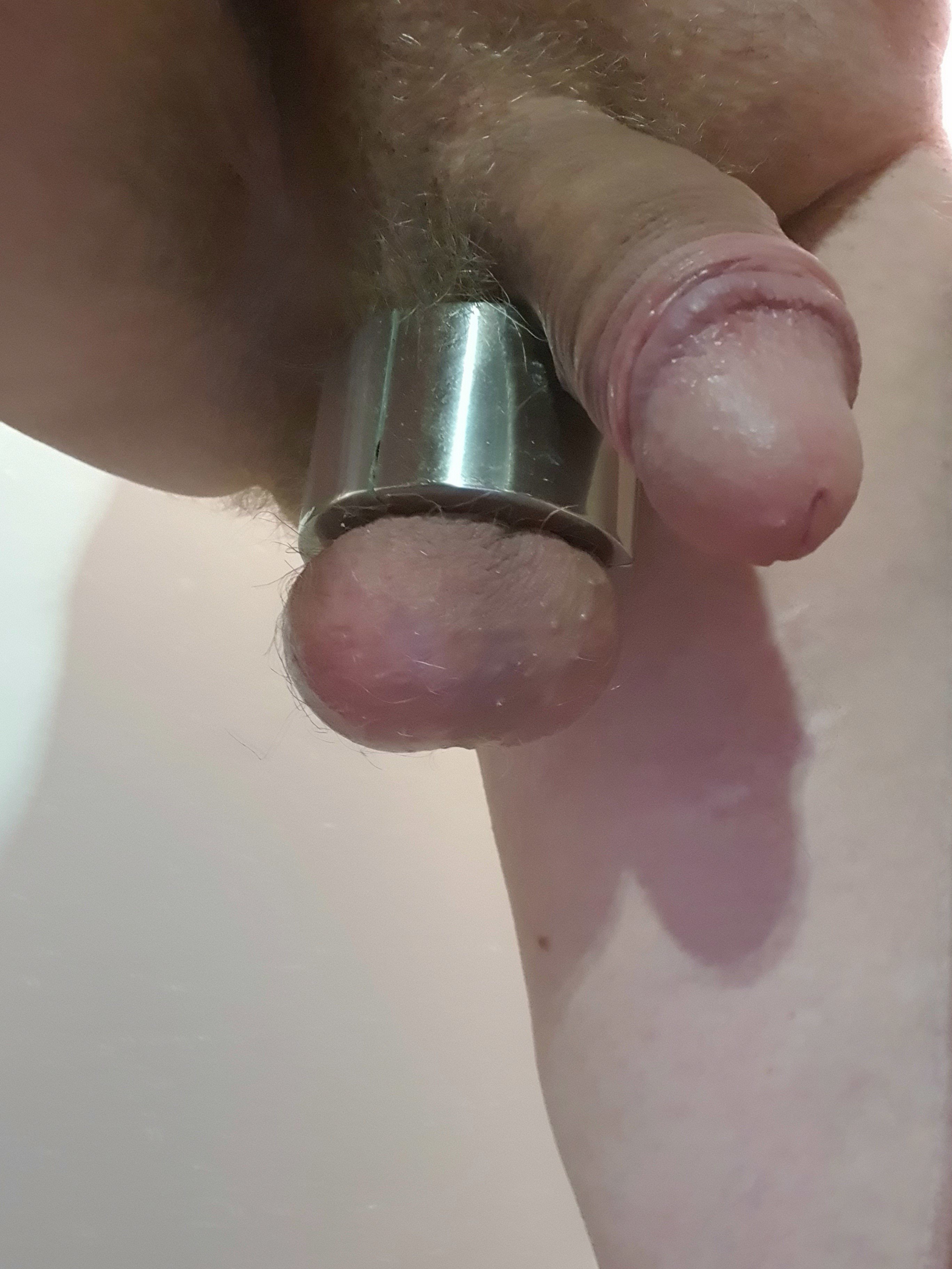 Uploaded by:exhibgay01 (1/2)