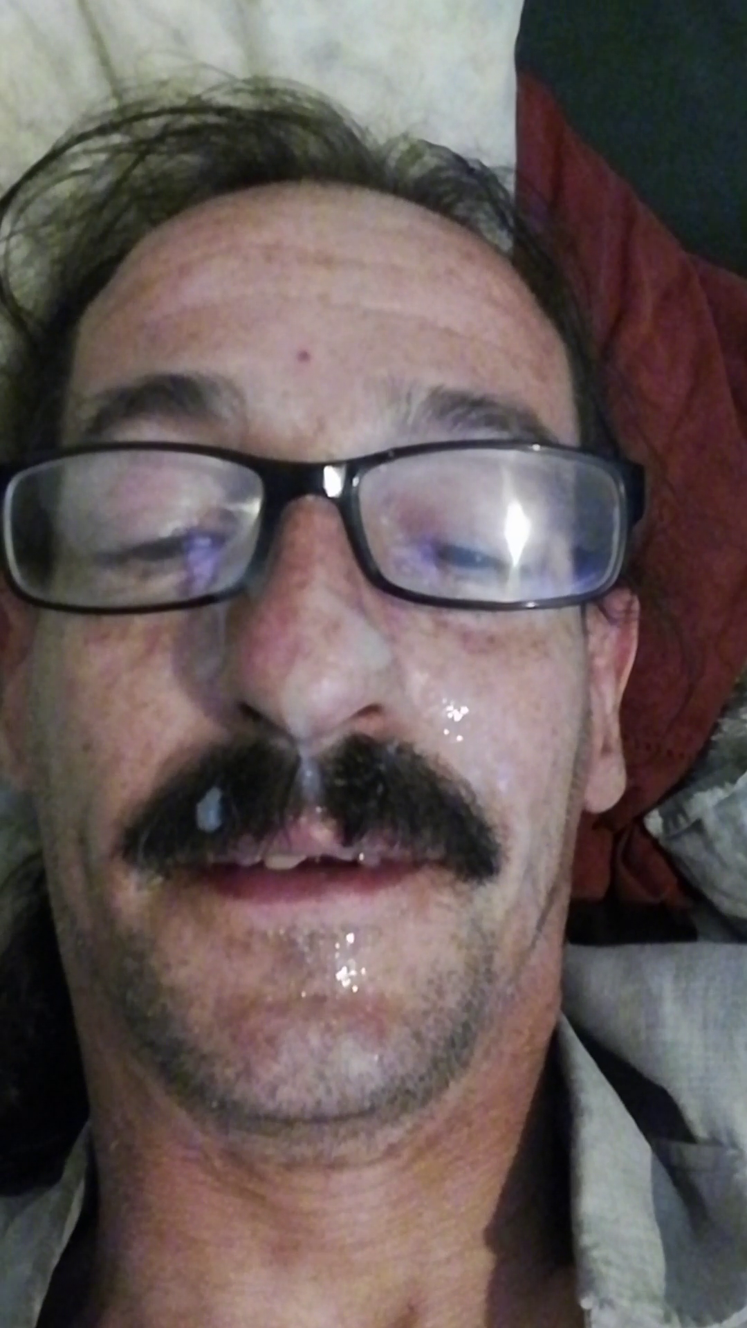 cedric cum on face (1/1)