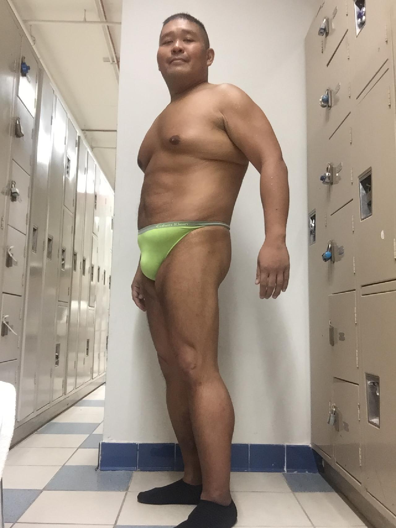 CK neon green thong YMCA (1/21)