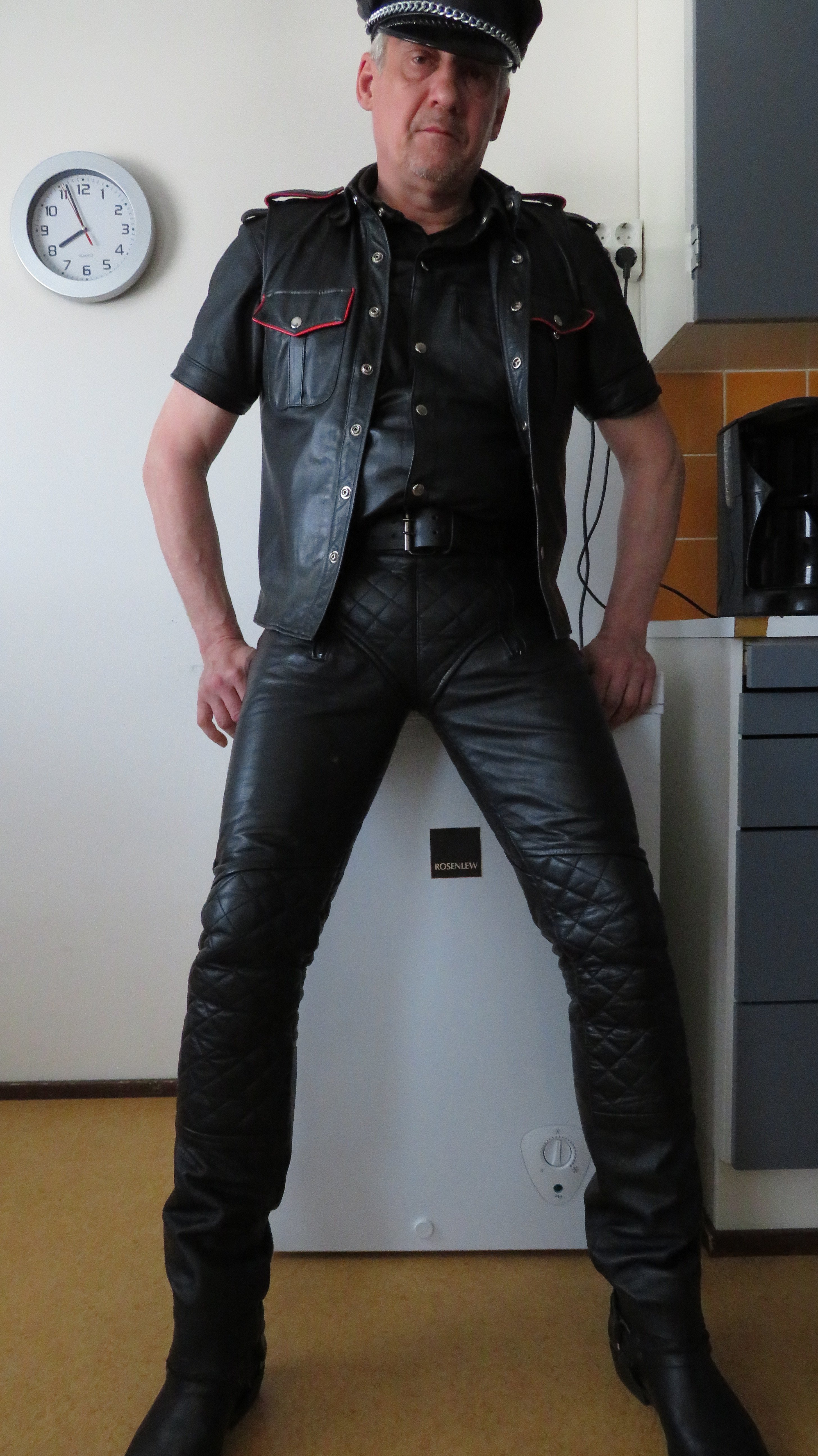 Juha Vantanen,finnish gay pornstar (1/16)